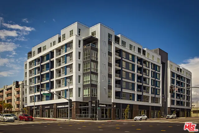 $5,395 | 10601 Washington Boulevard, Unit 732, Culver City, CA 90232