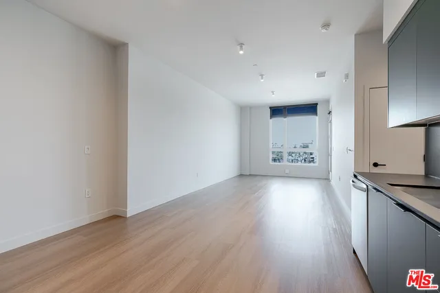 $5,395 | 10601 Washington Boulevard, Unit 732, Culver City, CA 90232