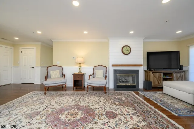 $524,900 | 63 Village Drive, Morristown, NJ 07960