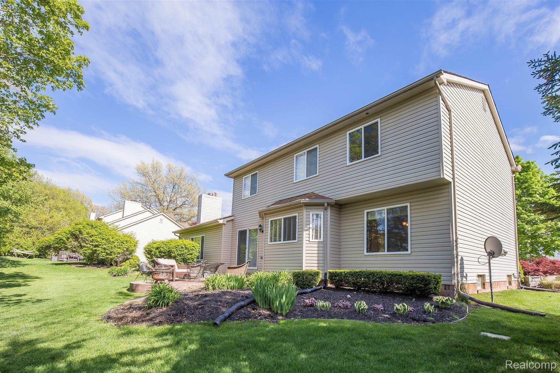 128 Chestnut Ridge Walled Lake, MI 48390 - Photo 28 of 29 Image -14.jpg