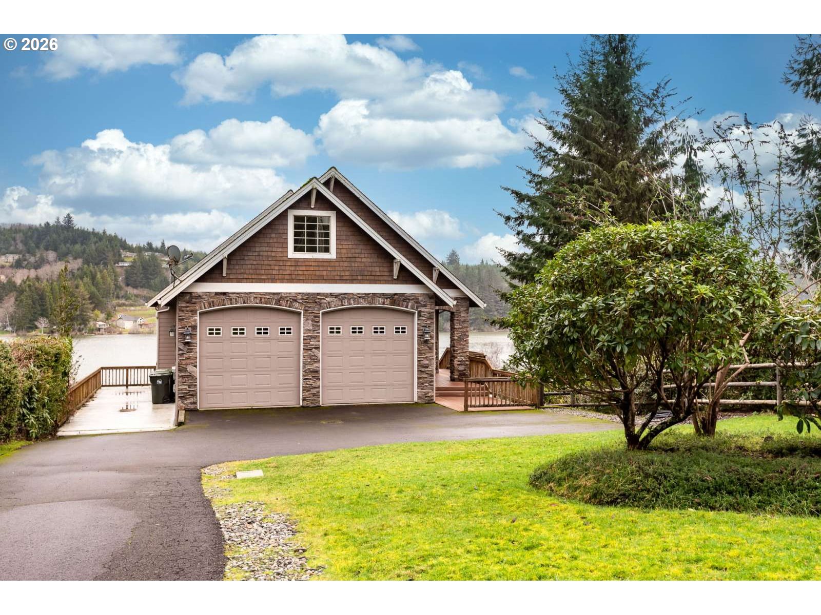5404 Buckskin Bob Road Florence, OR 97439 - Photo 2 of 44 Gallery Image 2