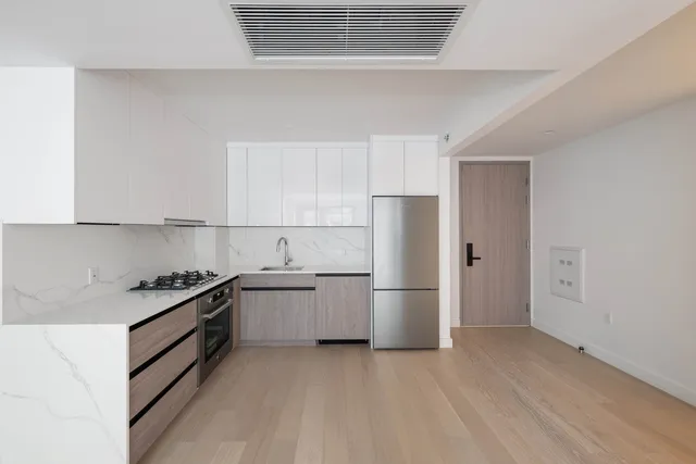 $896,500 | 144-49 Northern Boulevard, Unit 203 | Murray Hill - Flushing