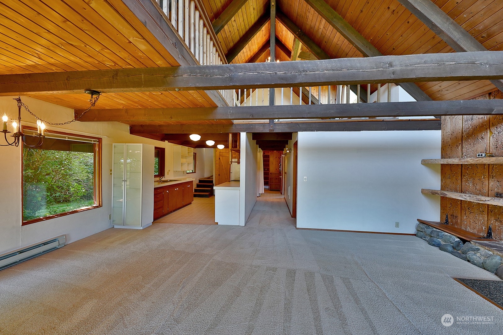 6949 Humphrey Road Clinton, WA 98236 - Photo 14 of 40 Gallery Image 14