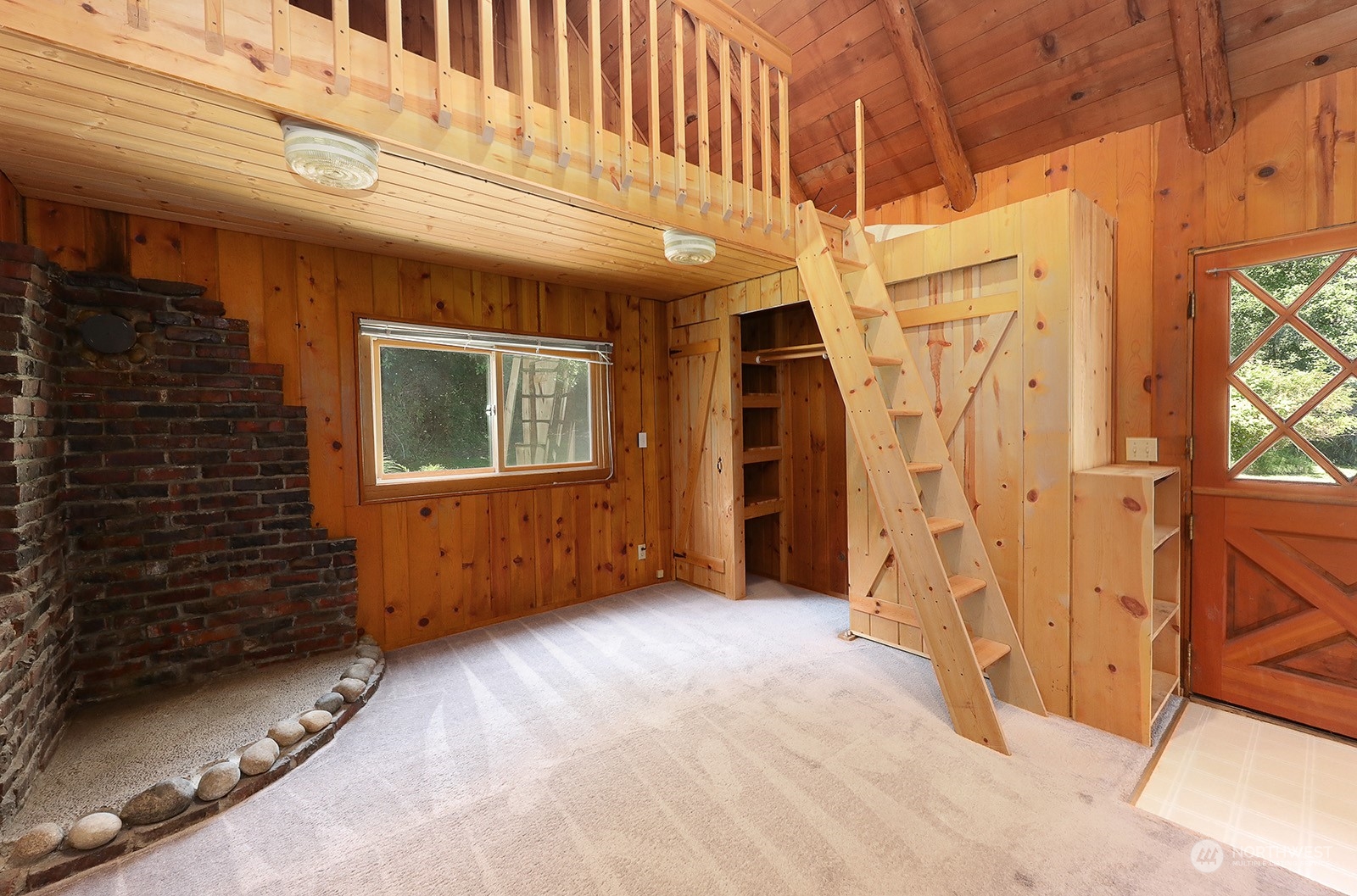 6949 Humphrey Road Clinton, WA 98236 - Photo 17 of 40 Gallery Image 17