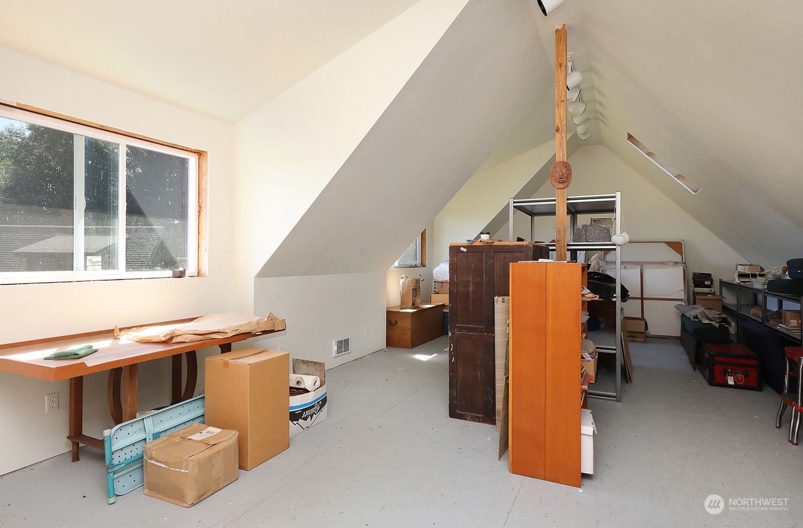 6949 Humphrey Road Clinton, WA 98236 - Photo 27 of 40 Gallery Image 27