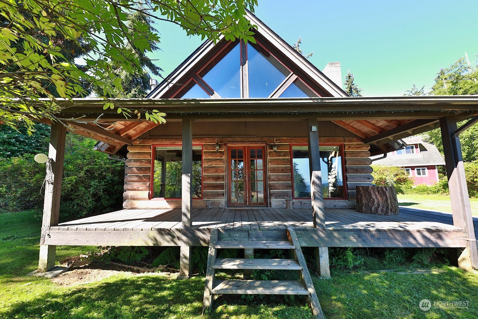 6949 Humphrey Road Clinton, WA 98236 - Photo 8 of 40 Gallery Image 8