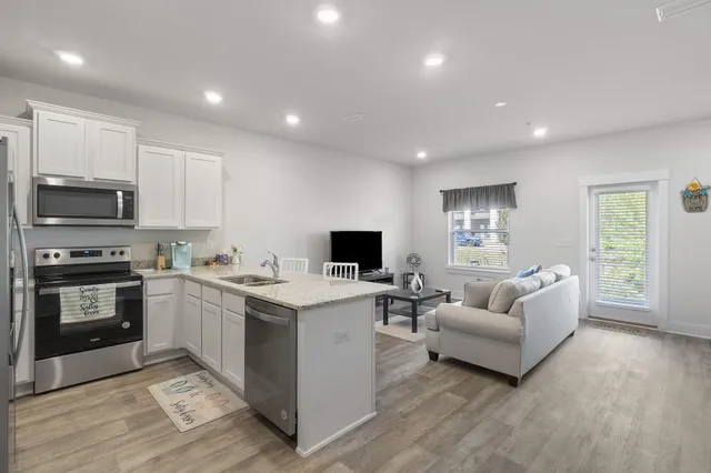 $245,000 | 1518 Farragut Way, Pensacola, FL 32534