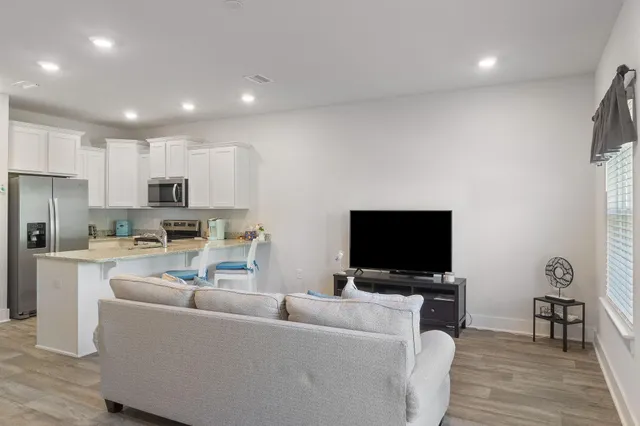 $245,000 | 1518 Farragut Way, Pensacola, FL 32534