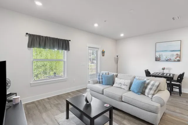 $245,000 | 1518 Farragut Way, Pensacola, FL 32534