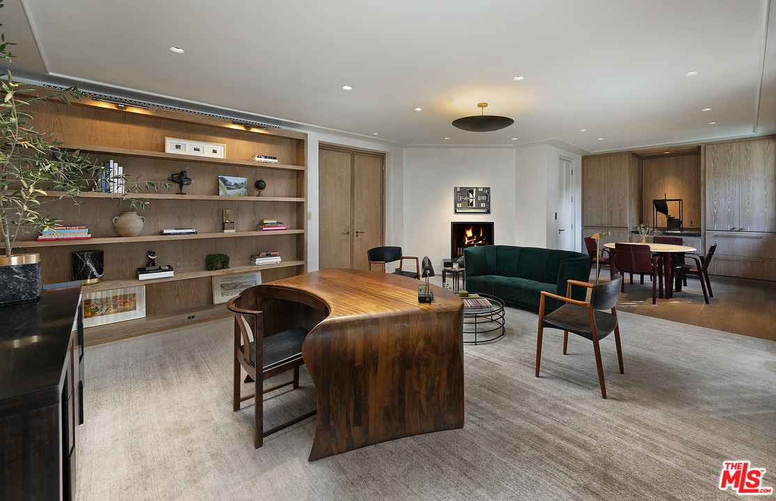 10410 Bellagio Road Los Angeles, CA 90077 - Photo 12 of 25