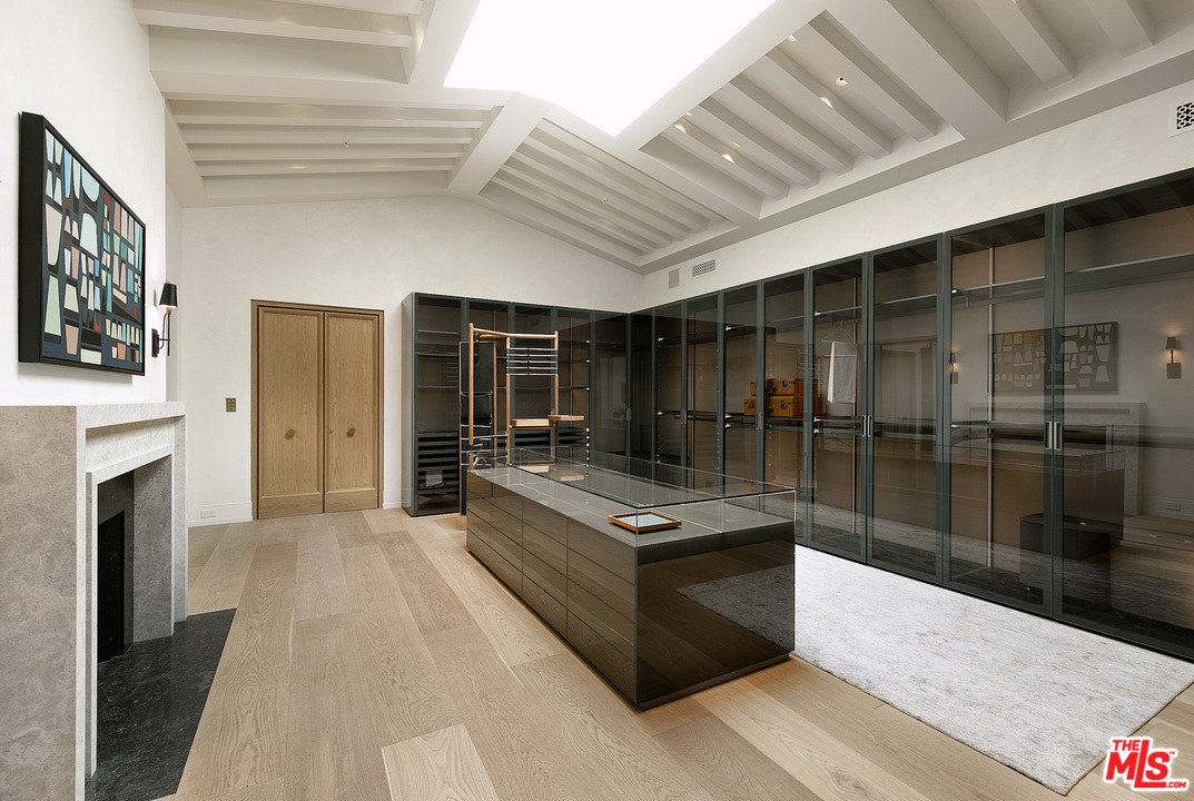 10410 Bellagio Road Los Angeles, CA 90077 - Photo 18 of 25