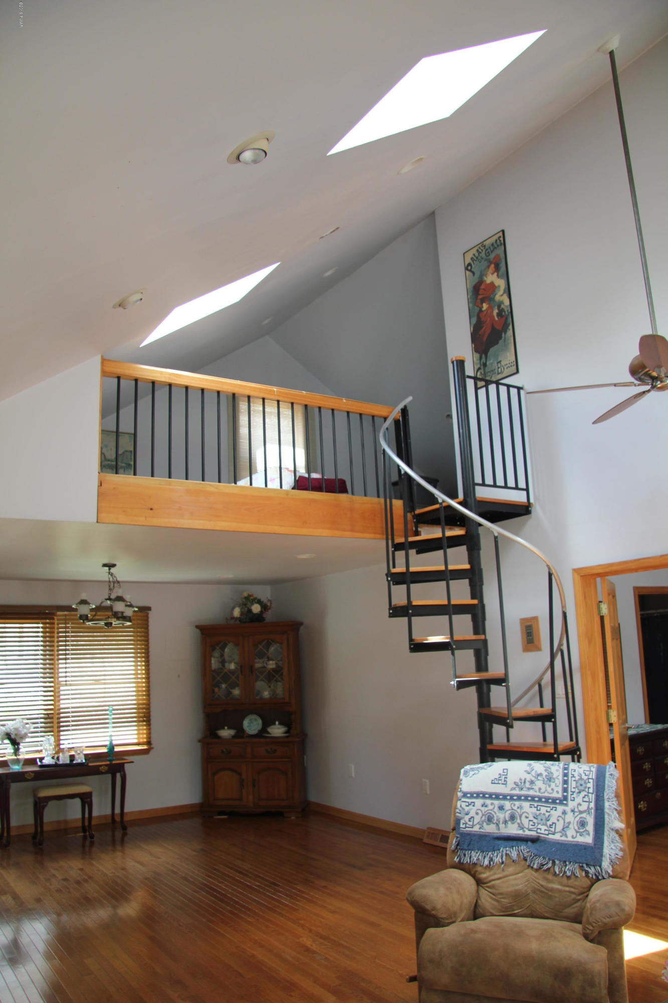 290 Lake Lorain Road Poyntelle, PA 18454 - Photo 4 of 21
