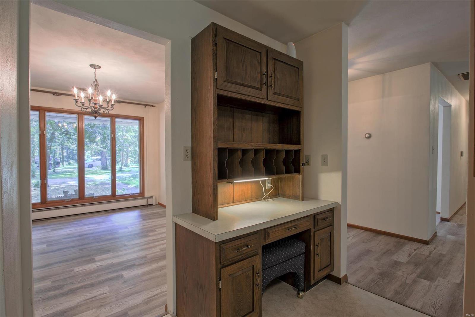 8572 Schien Road Worden, IL 62097 - Photo 14 of 64