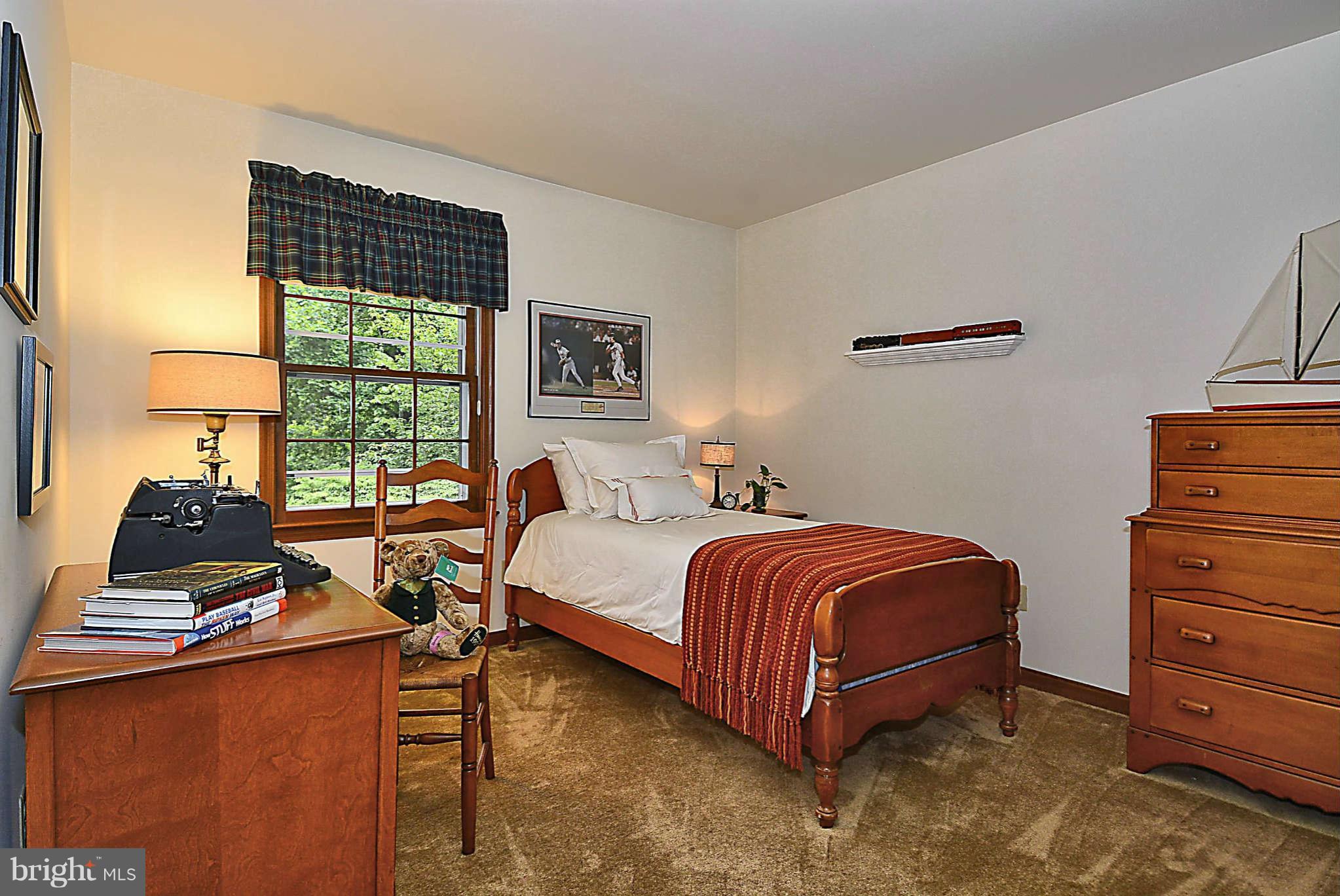 8229 Hilton Road Gaithersburg, MD 20882 - Photo 18 of 30 ML Bedroom Two Front Facing