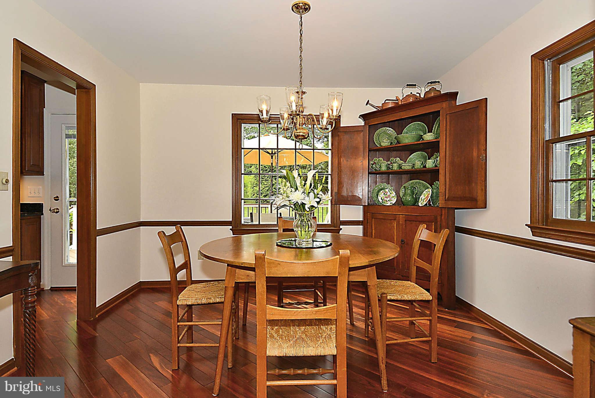 8229 Hilton Road Gaithersburg, MD 20882 - Photo 10 of 30 Dining Room Accented by Wood Trims
