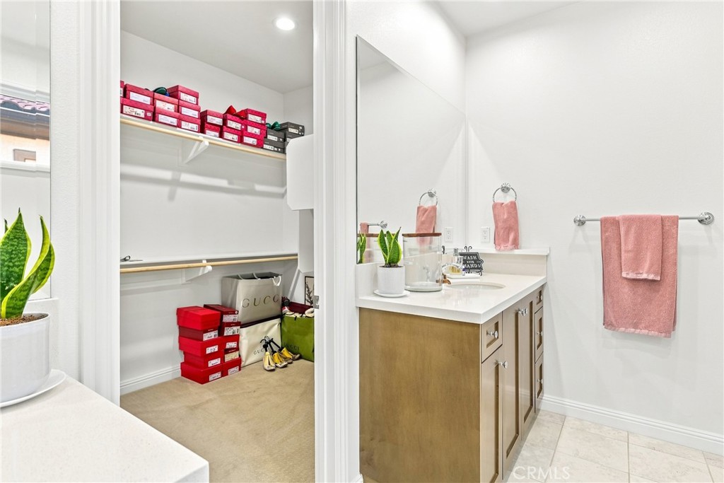 20834 Spruce Circle Porter Ranch, CA 91326 - Photo 27 of 51 Gallery Image 27
