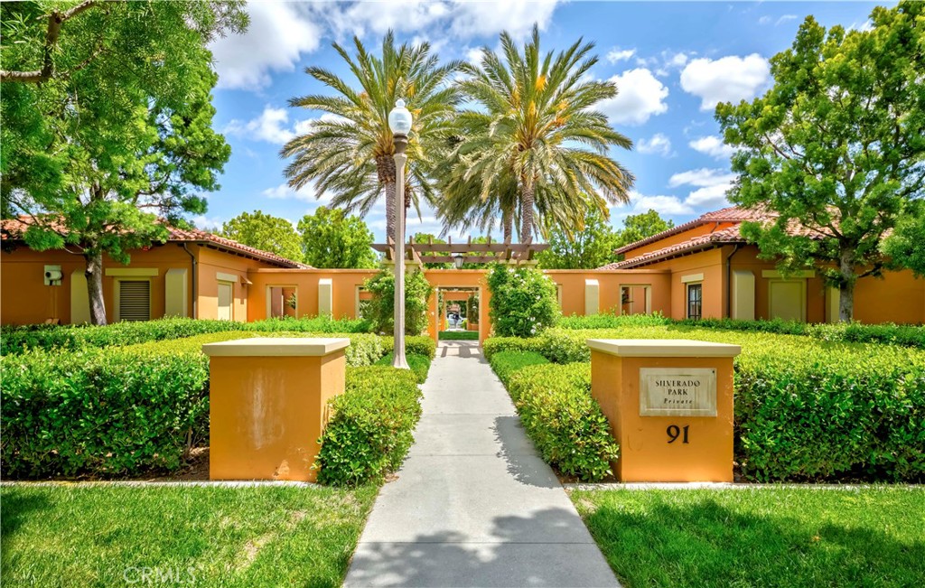 140 Full Moon Irvine, CA 92618 - Photo 32 of 38 a front view of house with yard and green space