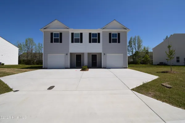 $1,800 | 2420 Brookville Drive, Greenville, NC 27834