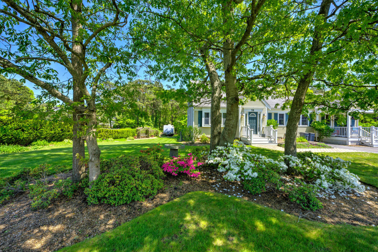 22 Chase Road Edgartown, MA 02539 - Photo 3 of 35 a garden view