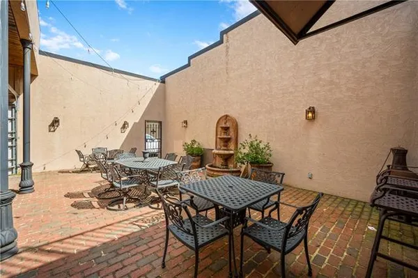 $600,000 | 128 St Denis Street, Unit 1, Natchitoches, LA 71457