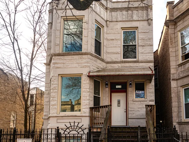 $1,700 | 1826 South Hamlin Avenue, Unit 1, Chicago, IL 60623