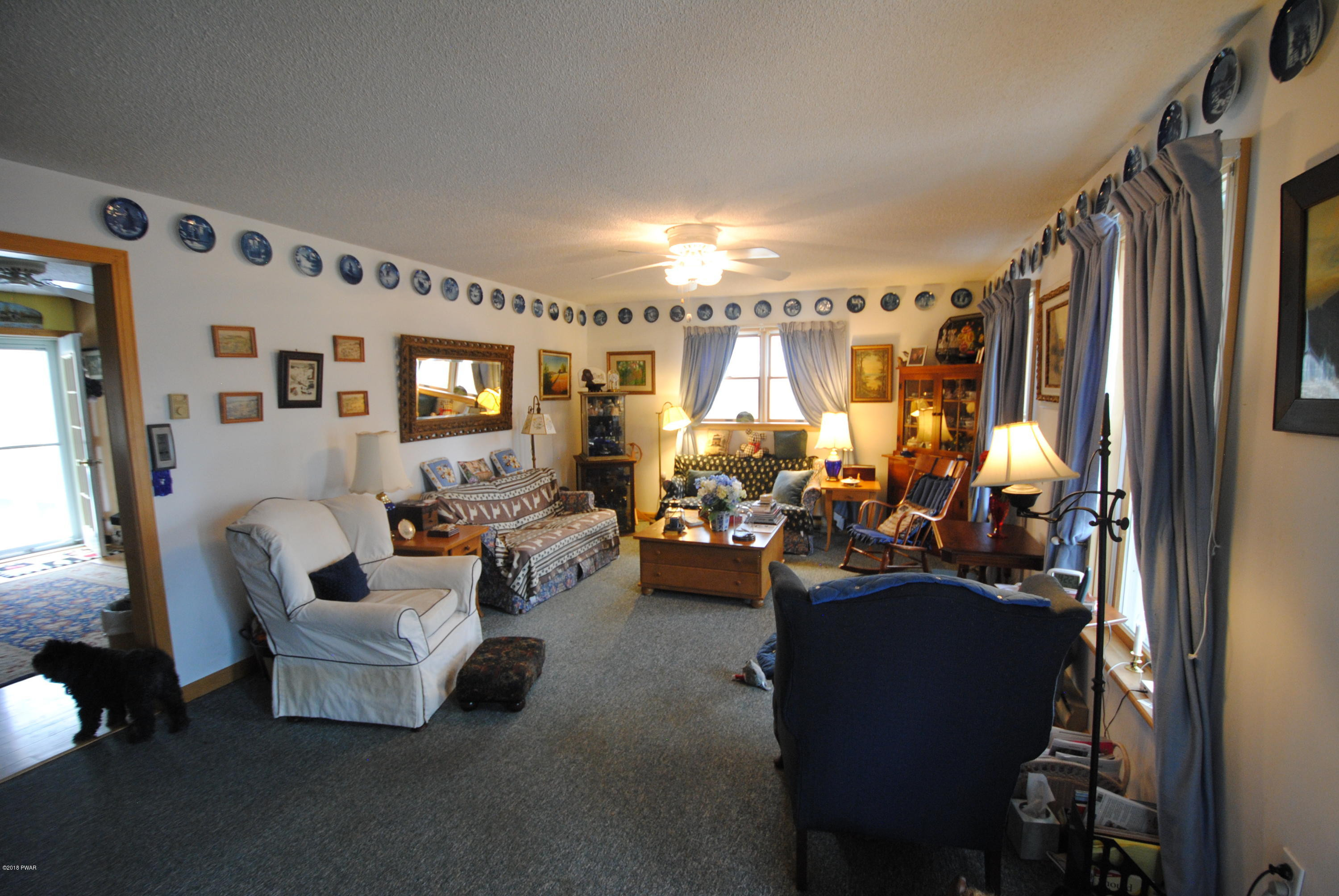 301 Rutledgedale Road Tyler Hill, PA 18469 - Photo 11 of 40 Living room - Copy