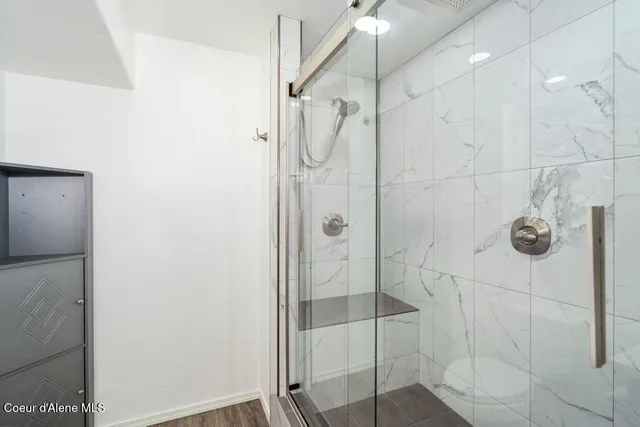 $599,000 | 31538 North Barbara Avenue, Spirit Lake, ID 83869