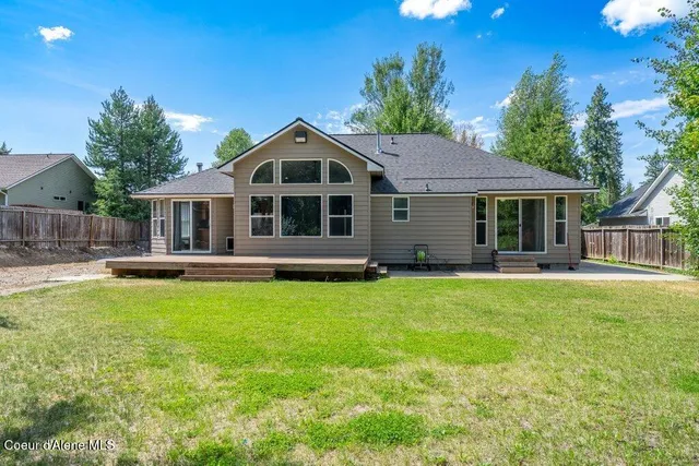 $599,000 | 31538 North Barbara Avenue, Spirit Lake, ID 83869