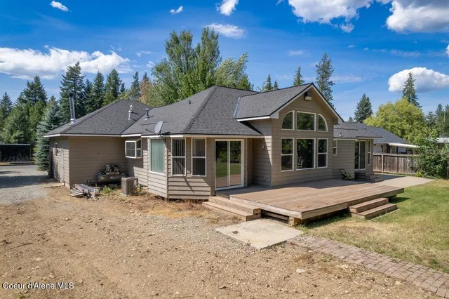 $599,000 | 31538 North Barbara Avenue, Spirit Lake, ID 83869