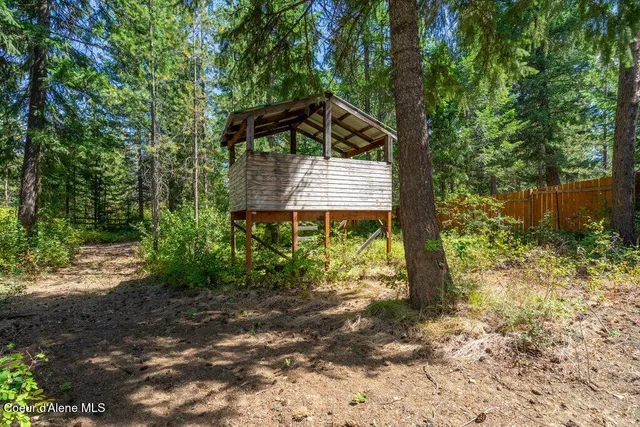 $599,000 | 31538 North Barbara Avenue, Spirit Lake, ID 83869