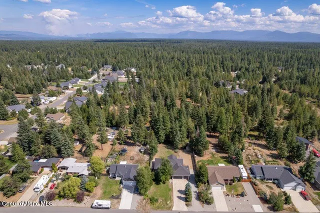 $599,000 | 31538 North Barbara Avenue, Spirit Lake, ID 83869