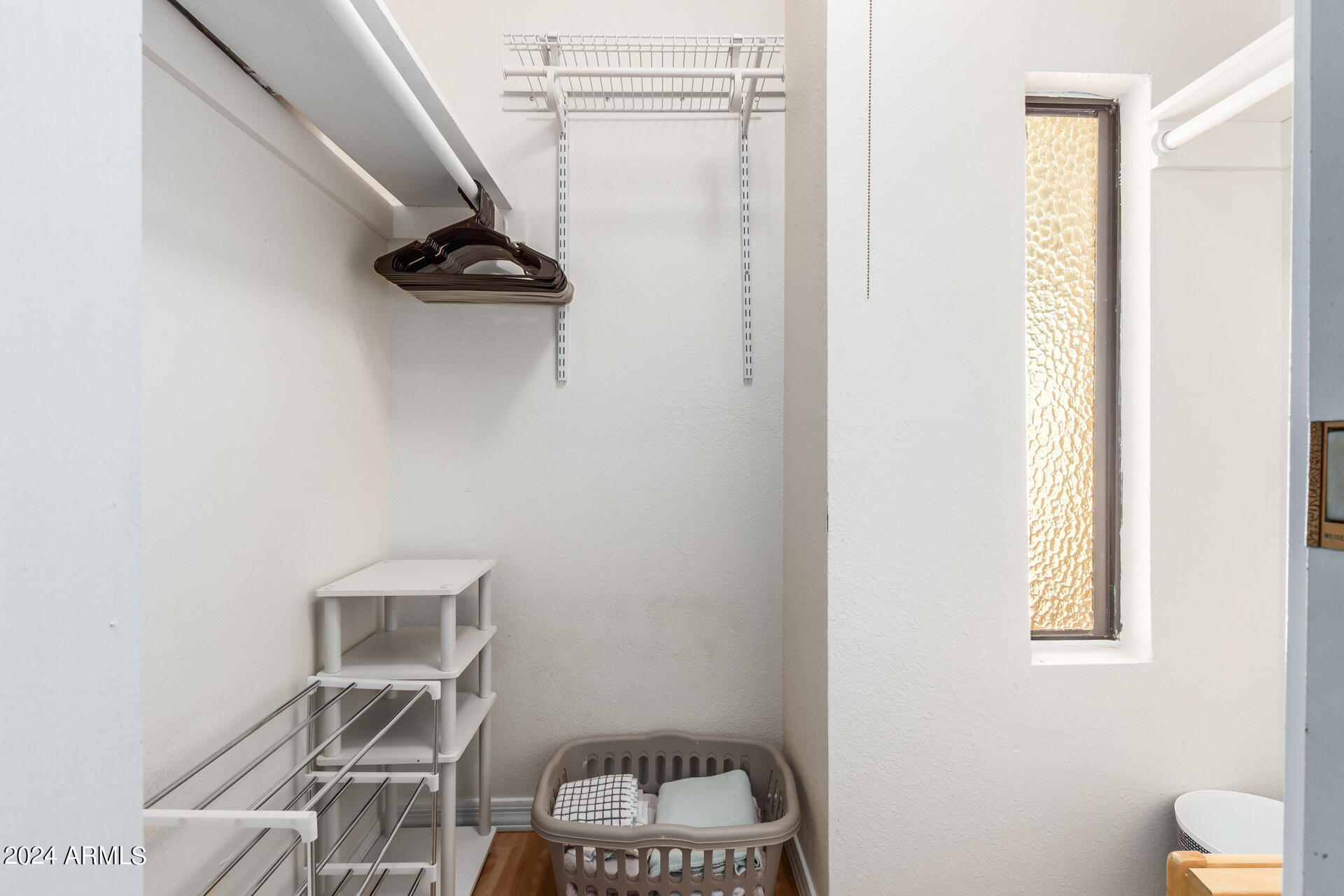 4950 North Miller Road, Unit 347 Scottsdale, AZ 85251 - Photo 14 of 31 a bathroom with a toilet