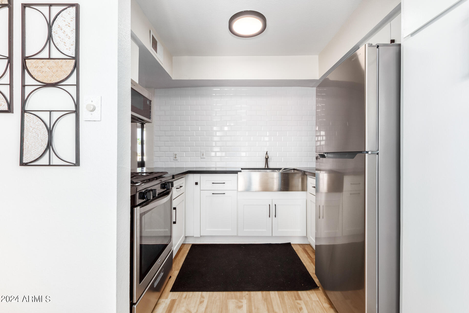 4950 North Miller Road, Unit 347 Scottsdale, AZ 85251 - Photo 8 of 31 12 - Miller