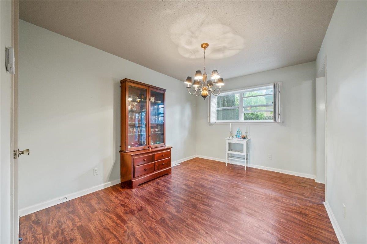 875 South Yates Road, Unit 4 Memphis, TN 38120 - Photo 10 of 25 Opens to Kitchen sitting room and large enough for dining table. Nice China CLoset as well
