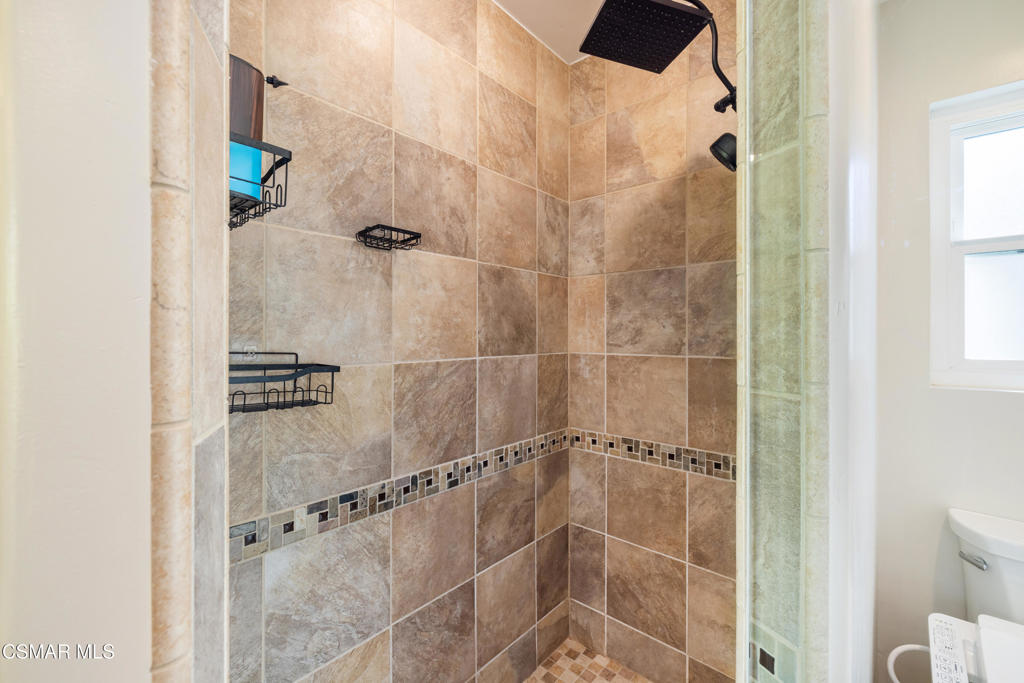 885 Rim Crest Drive Westlake Village, CA 91361 - Photo 21 of 35 a bathroom with a shower