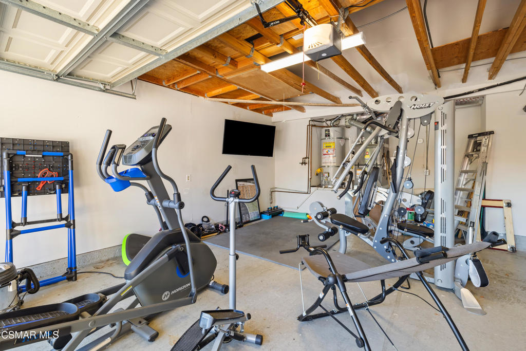 885 Rim Crest Drive Westlake Village, CA 91361 - Photo 34 of 35 a view of a room with gym equipment