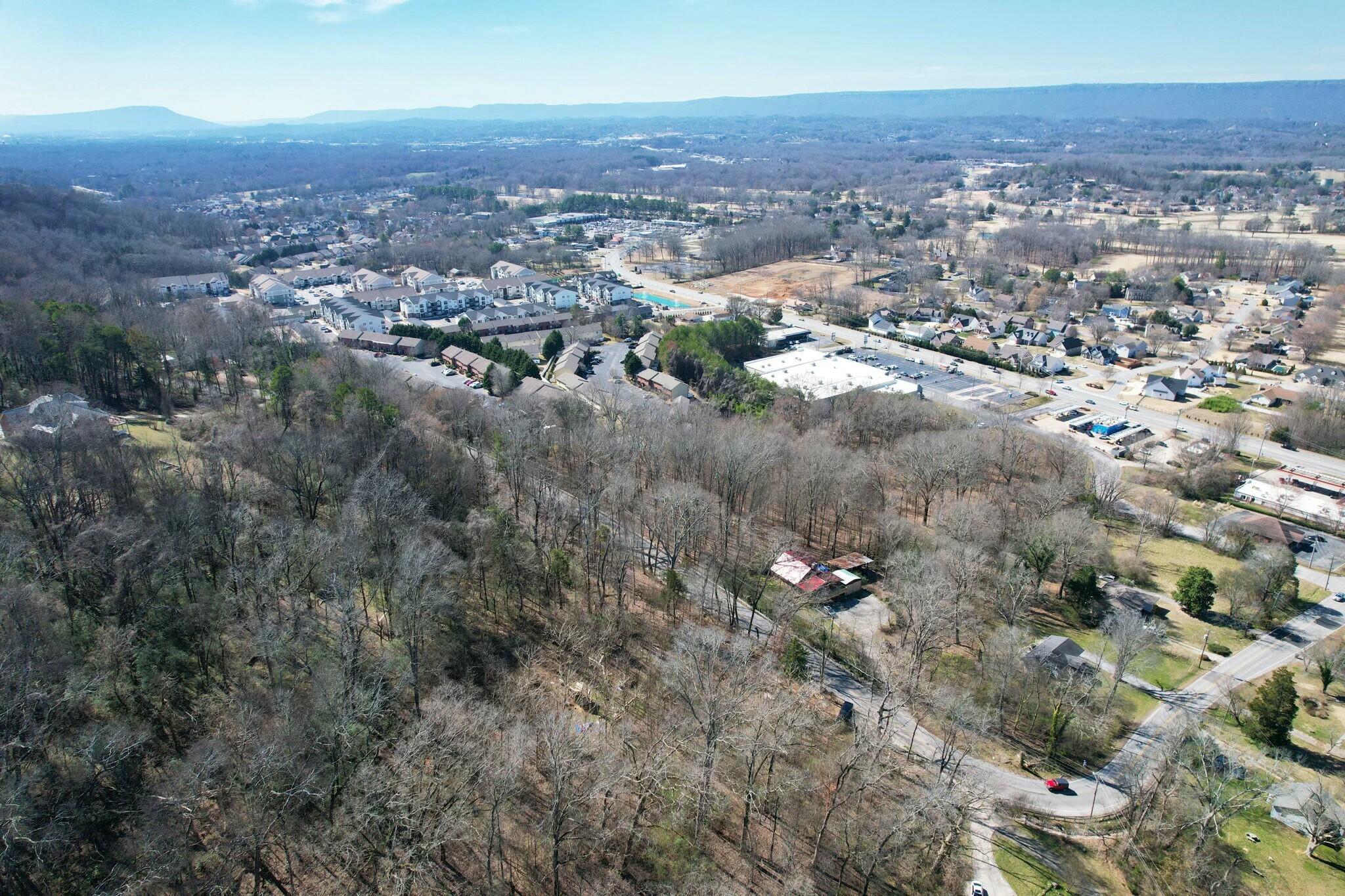 6829 Big Ridge Road Hixson, TN 37343 - Photo 3 of 34 tempImage8oIQXE
