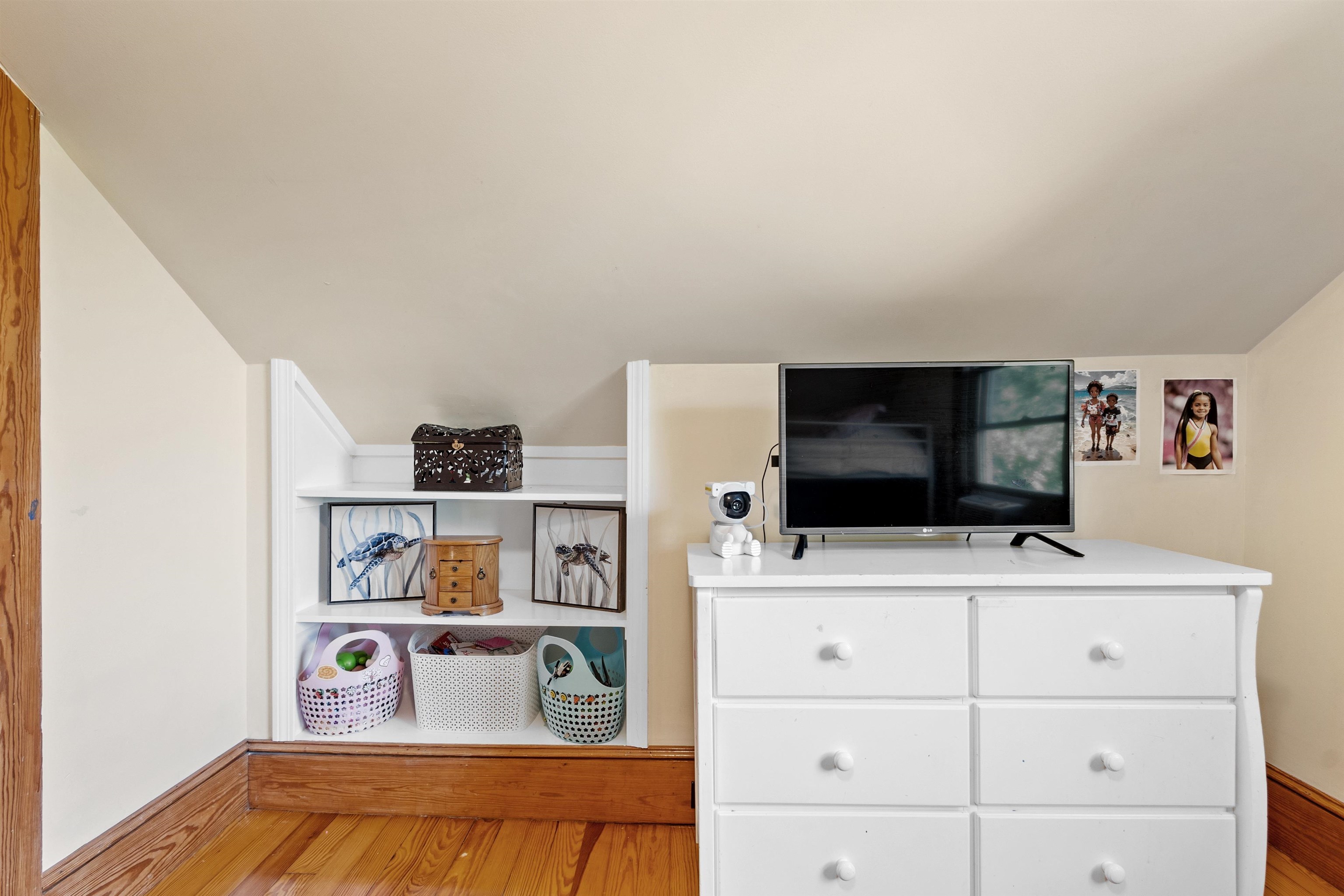 24 Doris Street Manchester, NH 03103 - Photo 18 of 37