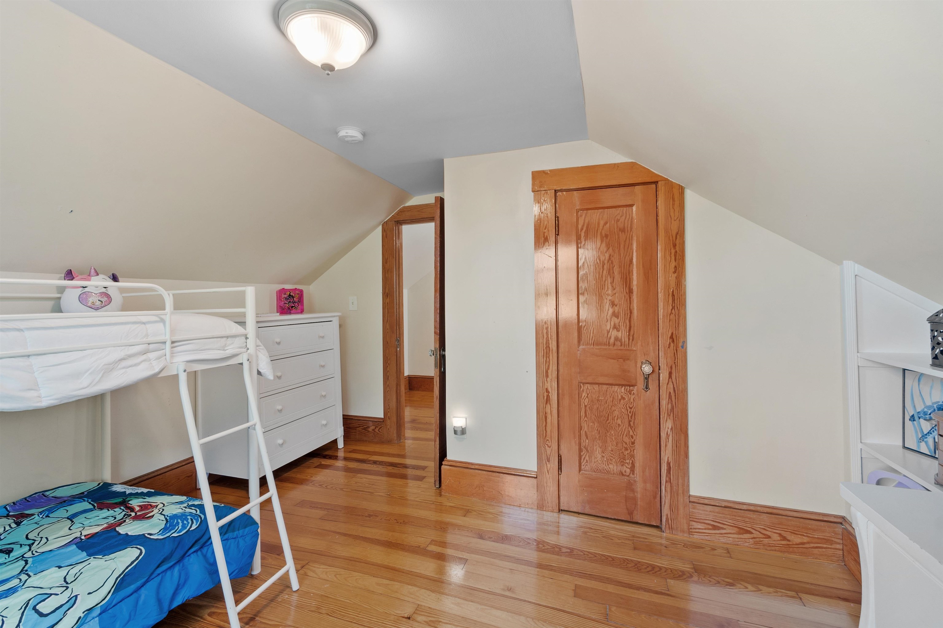 24 Doris Street Manchester, NH 03103 - Photo 19 of 37