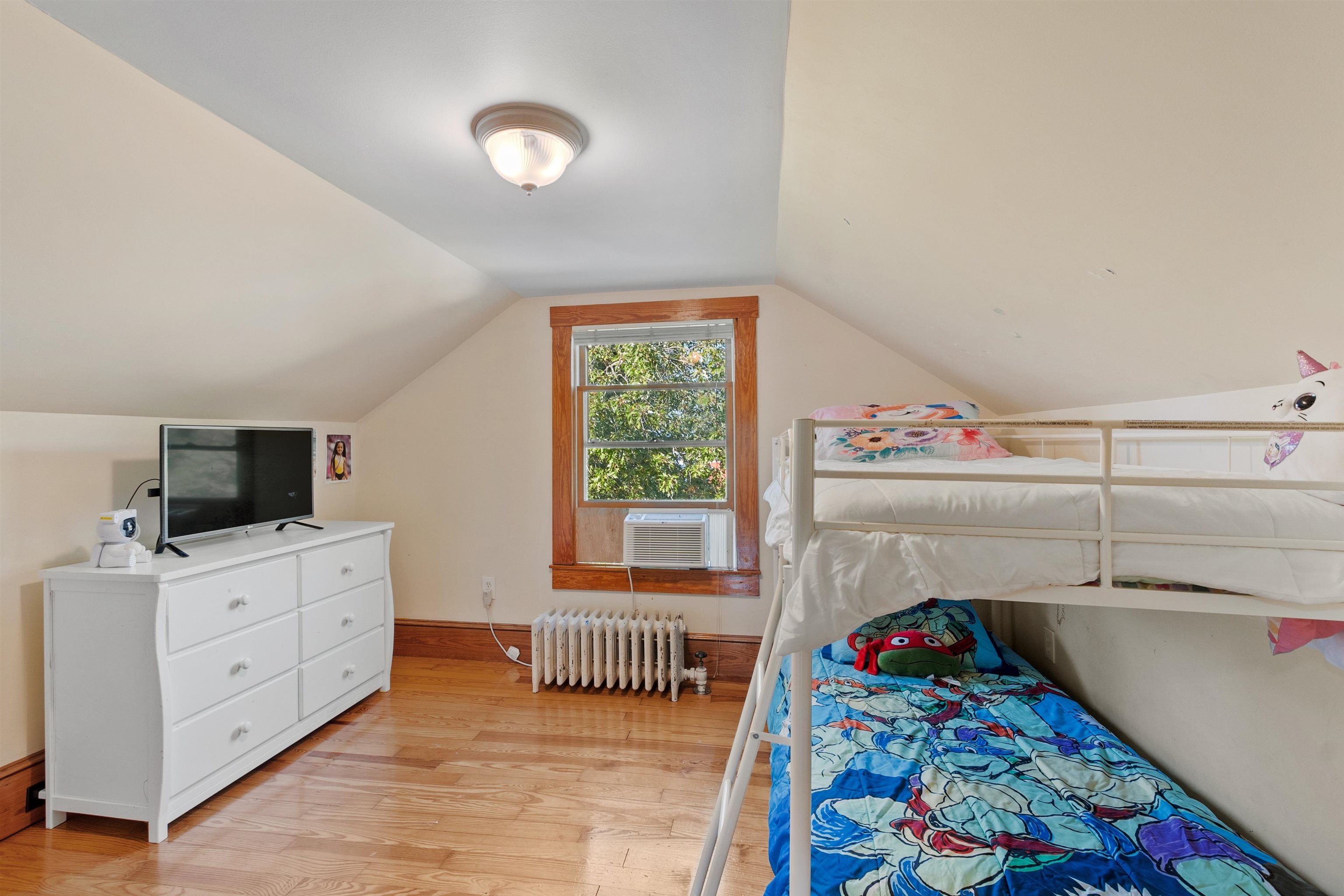 24 Doris Street Manchester, NH 03103 - Photo 20 of 37