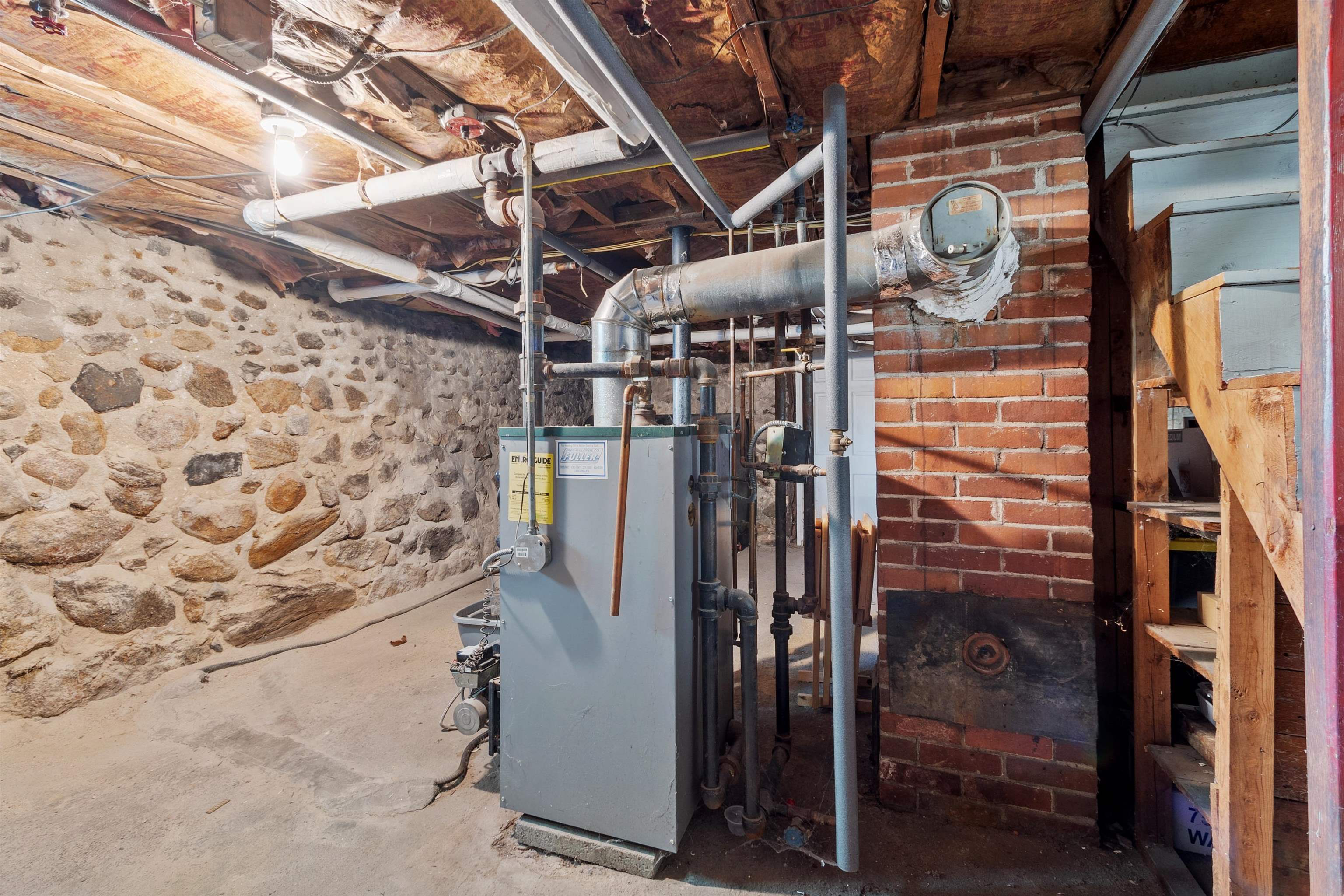 24 Doris Street Manchester, NH 03103 - Photo 24 of 37