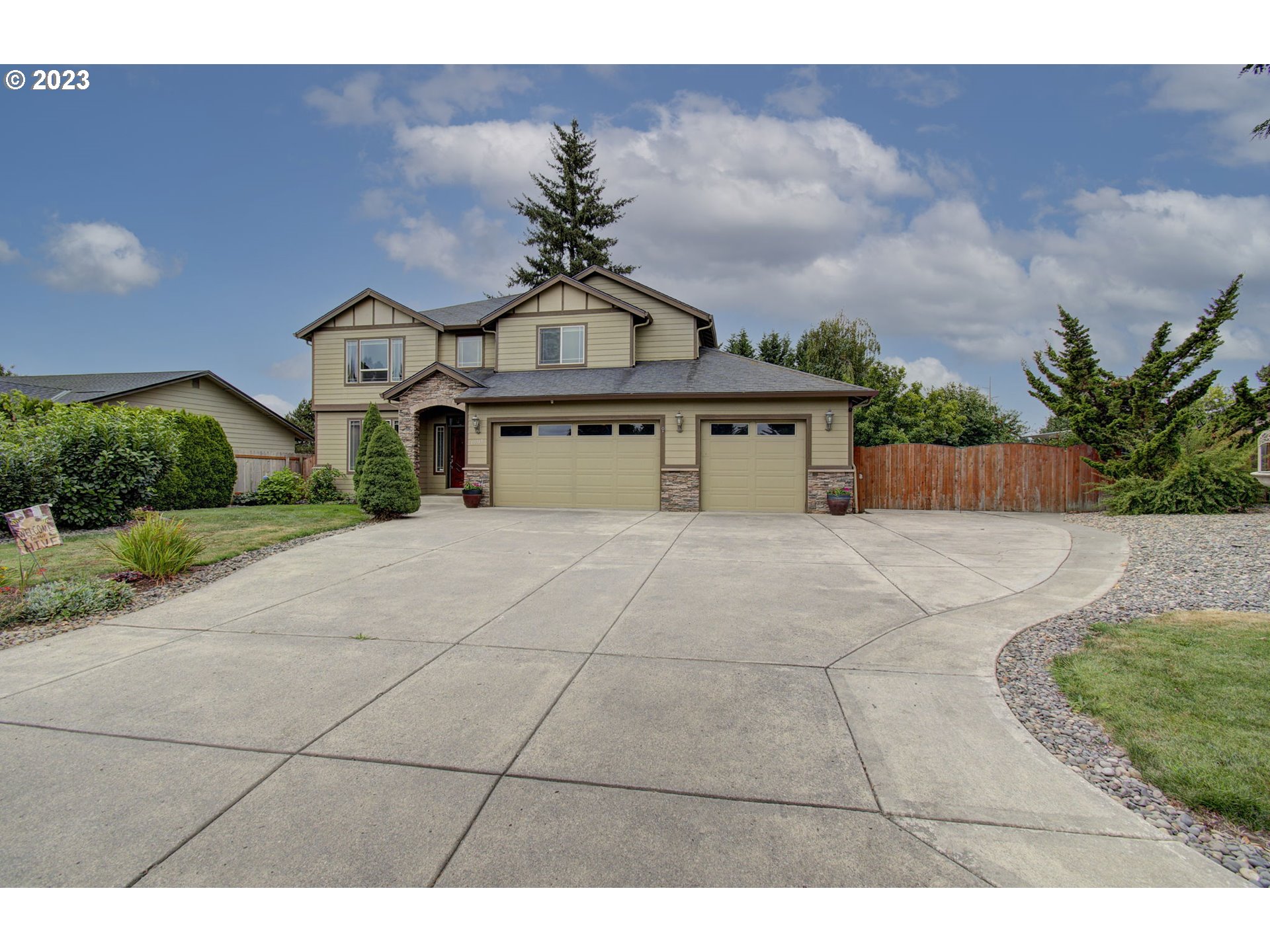 10715 Northeast 84th St  