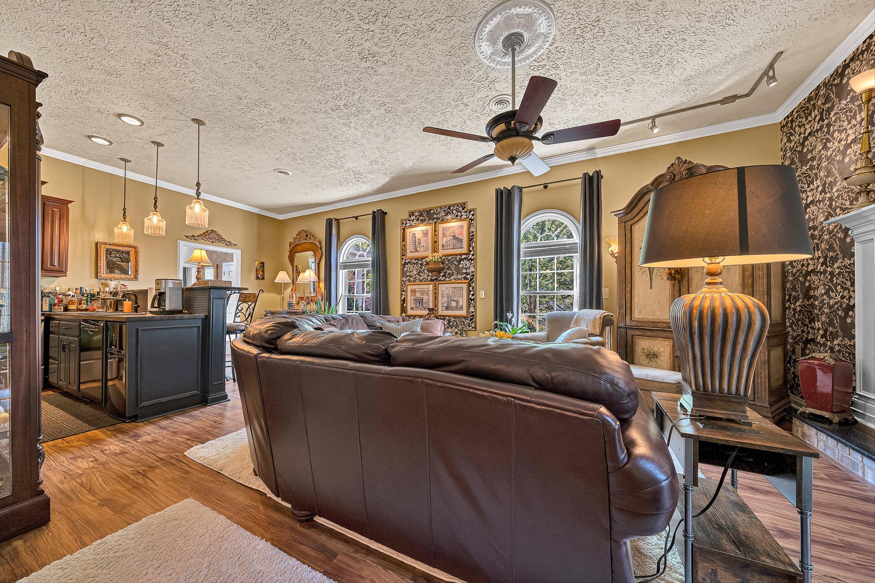 4723 Norwood Street Southwest Roanoke, VA 24018 - Photo 22 of 84 22-VM-03321