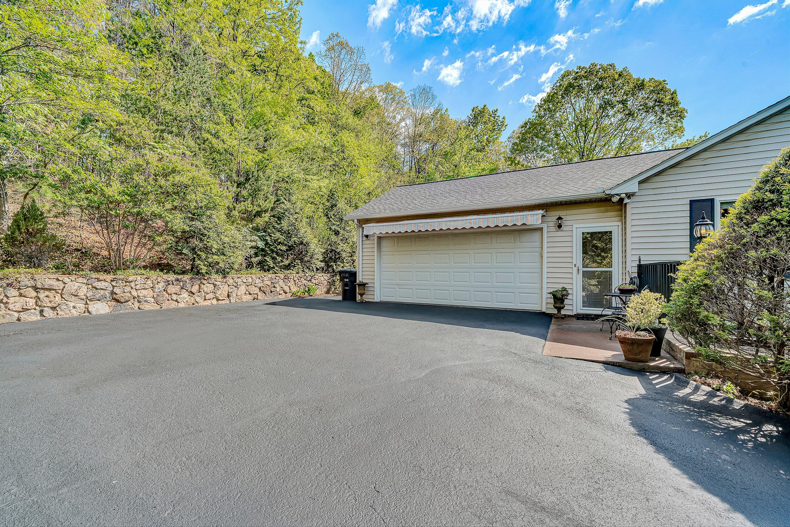 4723 Norwood Street Southwest Roanoke, VA 24018 - Photo 62 of 84 a view of a house with a outdoor space