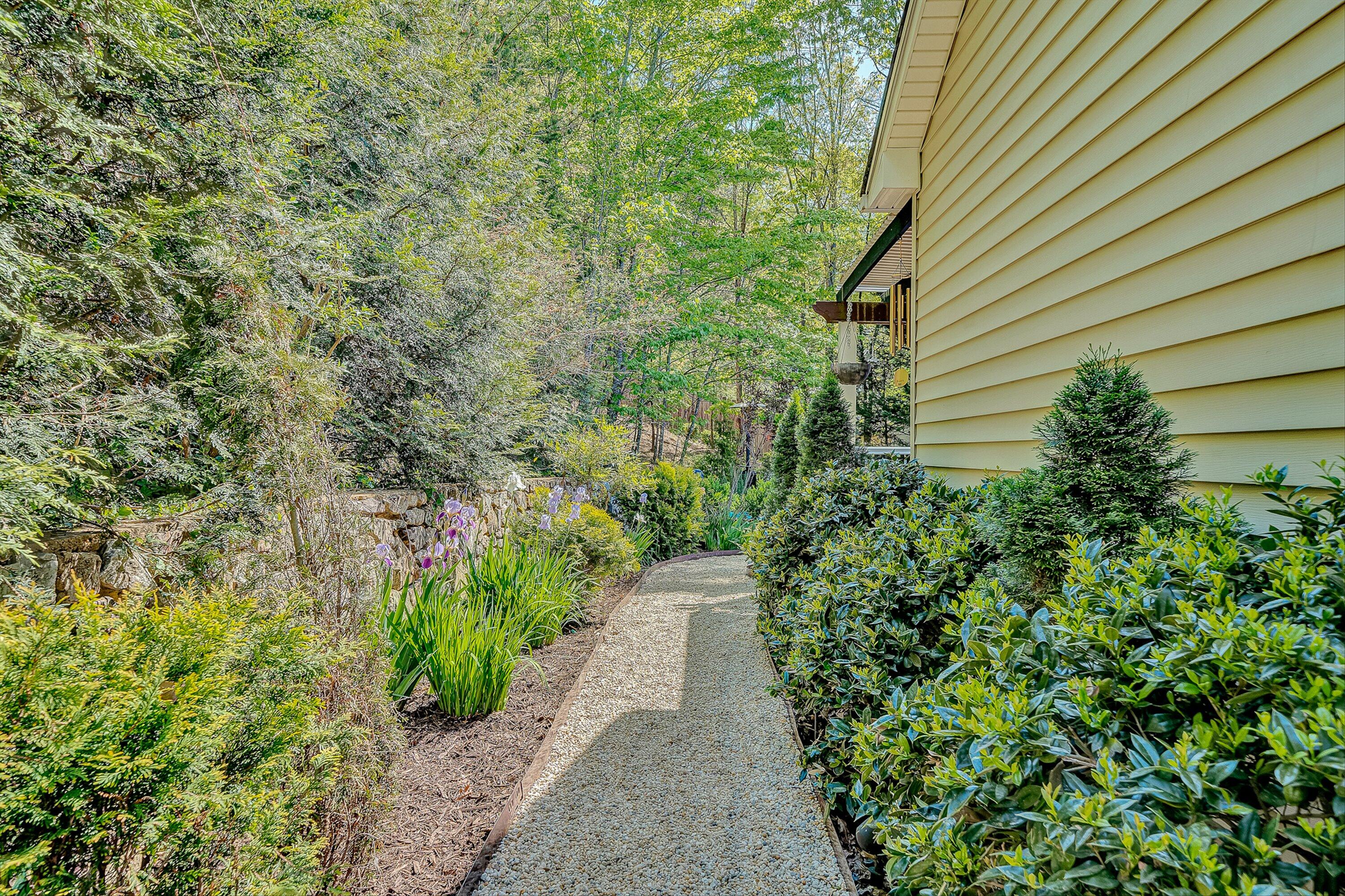 4723 Norwood Street Southwest Roanoke, VA 24018 - Photo 63 of 84 63-VM-03432