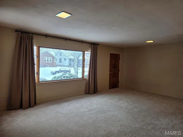 $155,000 | 1600 Lemon Street, Highland, IL 62249