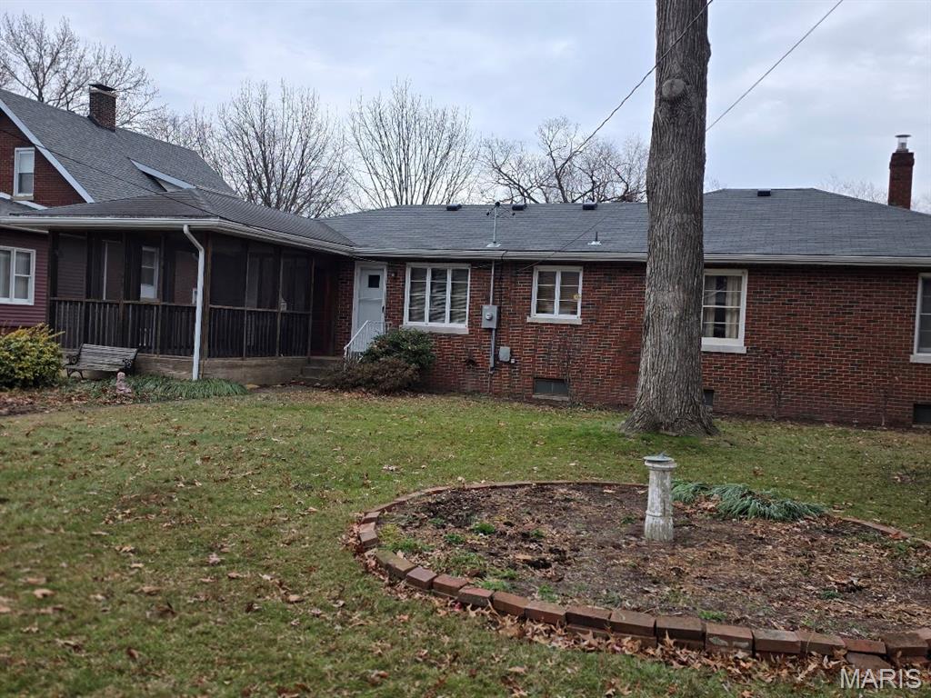 1600 Lemon Street Highland, IL 62249 - Photo 6 of 29