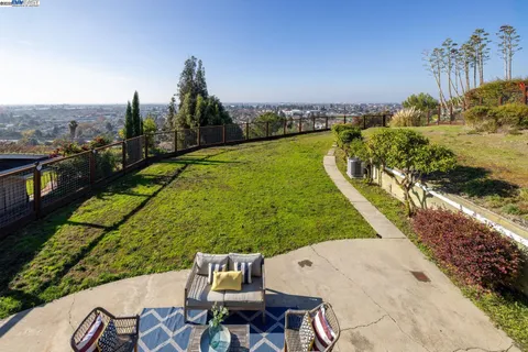 $1,500,000 | 2567 Humboldt Drive, San Leandro, CA 94577