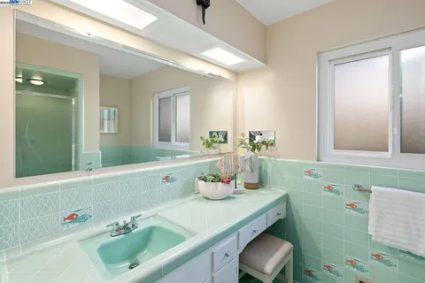 $1,500,000 | 2567 Humboldt Drive, San Leandro, CA 94577