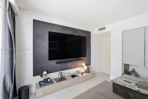 $2,150,000 | 2025 Brickell Avenue, Unit 1401, Miami, FL 33129